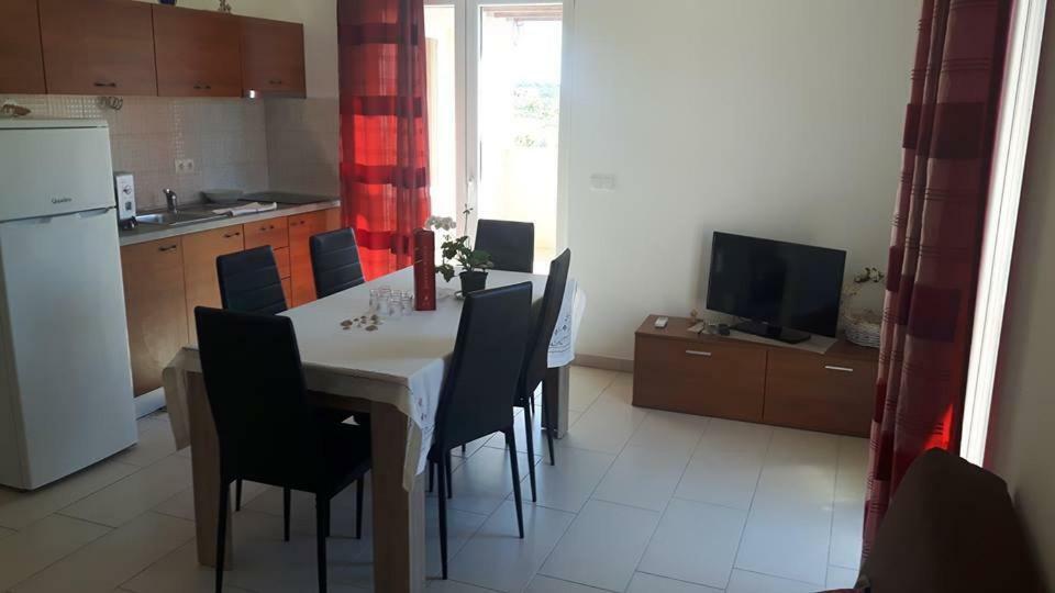 Apartments Ratka Zaton  Exterior photo
